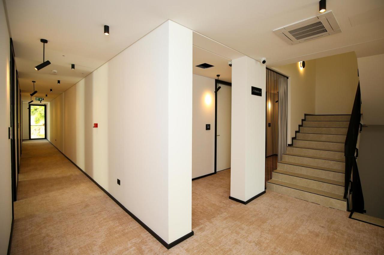 Nobus Hotel & Spa Vlore Exterior photo