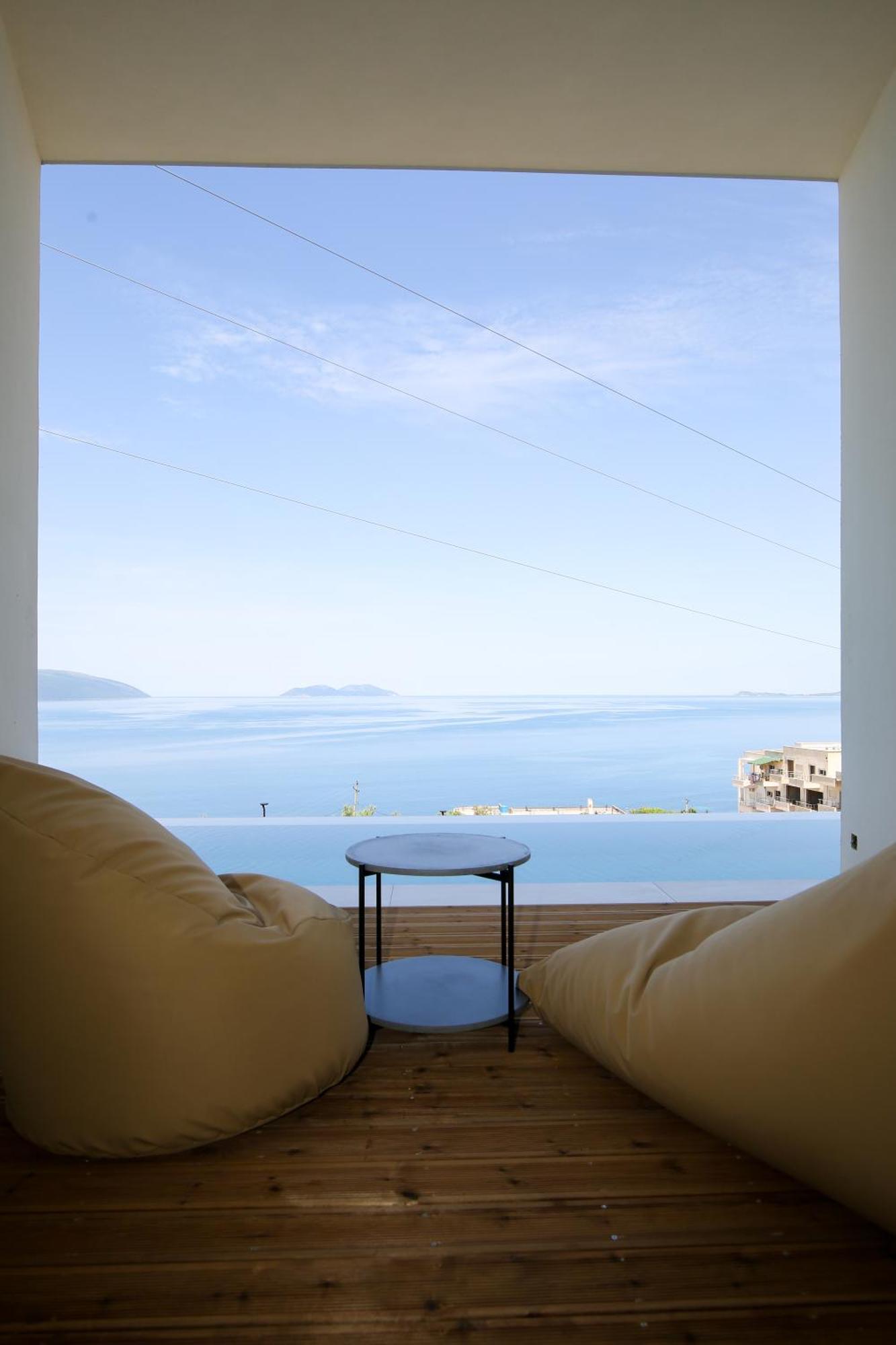 Nobus Hotel & Spa Vlore Exterior photo